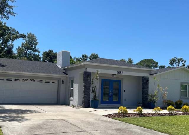Property at 1652 Georgetowne Blvd, Sarasota, FL 34232, 3 beds, 3 baths