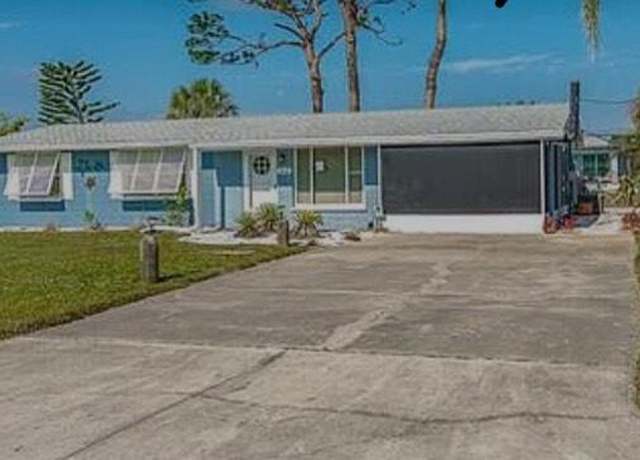 Property at 832 E 4th St, Englewood, FL 34223, 3 beds, 1.5 baths
