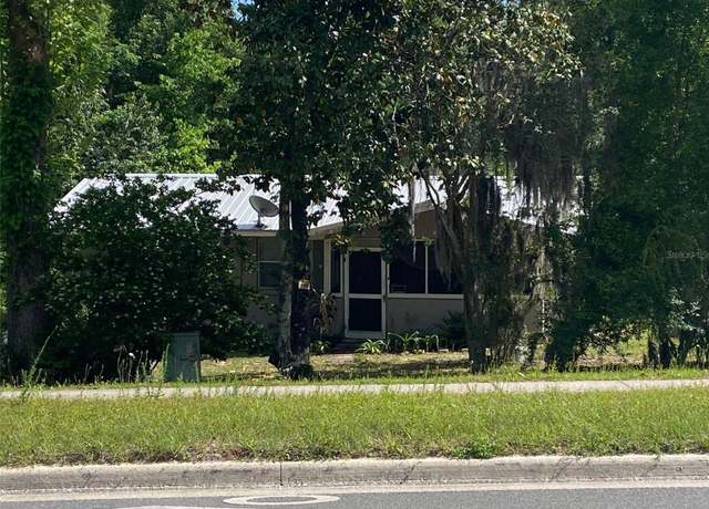Property at 1129 State Road 20, Interlachen, FL 32148, 3 beds, 1 bath