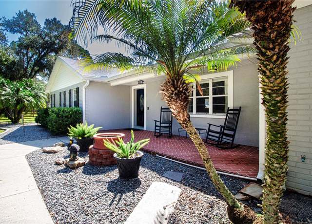 Property at 3212 Stagecoach Trl, Wimauma, FL 33598, 4 beds, 2 baths