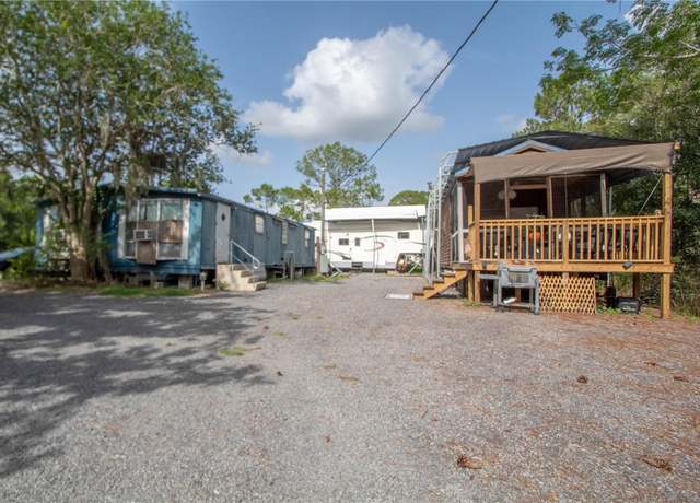 Property at 706 Ballard Rd, Avon Park, FL 33825, 3 beds, 2 baths