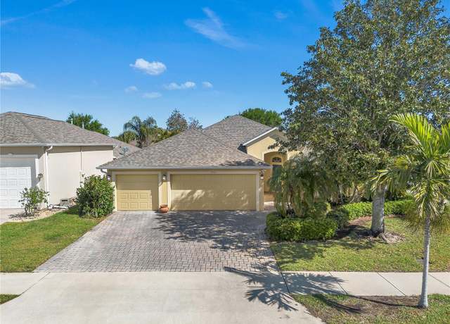 Property at 1917 Auburn Lakes Dr, Rockledge, FL 32955, 4 beds, 3 baths
