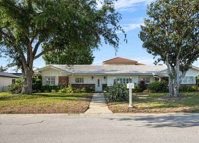 Property at 3918 Versailles Dr, Tampa, FL 33634, 3 beds, 2 baths