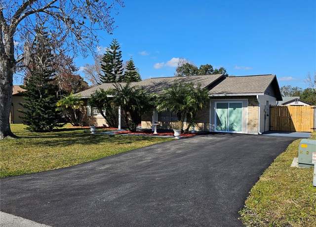Property at 213 Lone Pine Dr, Edgewater, FL 32132, 3 beds, 2 baths