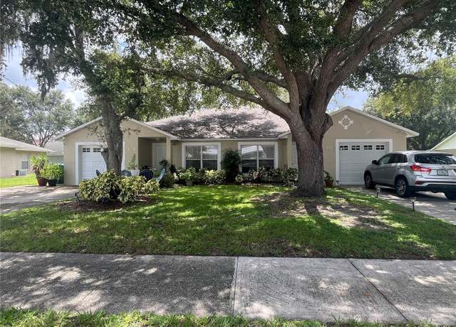 Property at 209 S Boyd St, Winter Garden, FL 34787, 4 beds, 4 baths