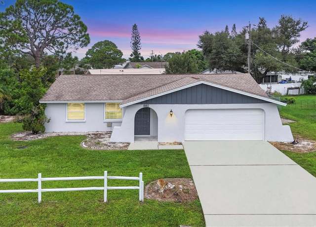 Property at 880 Queen Rd, Venice, FL 34293, 2 beds, 2 baths