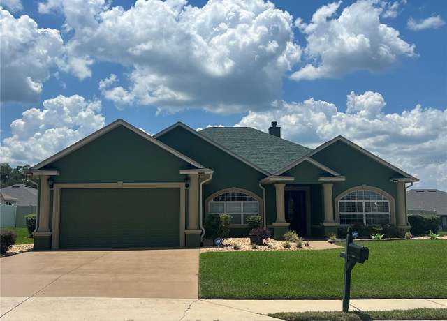 Property at 136 NW 44th St, Ocala, FL 34475, 3 beds, 2.5 baths