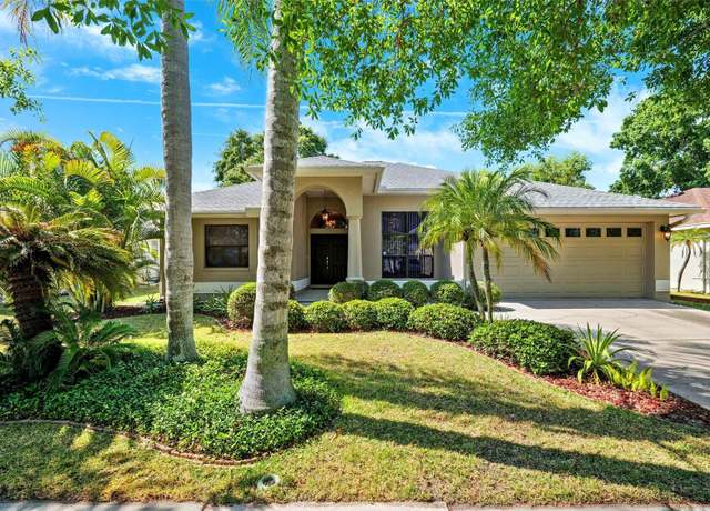 Property at 1118 Captains Way, Tarpon Springs, FL 34689, 3 beds, 2 baths