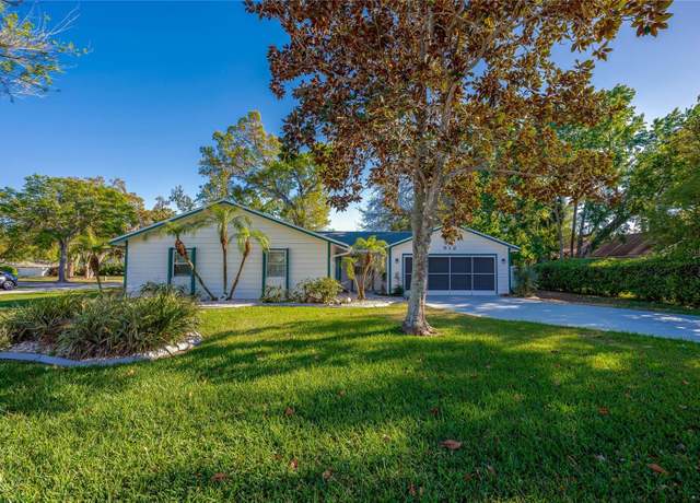 Property at 912 Tree Garden Dr, Port Orange, FL 32127, 3 beds, 2 baths