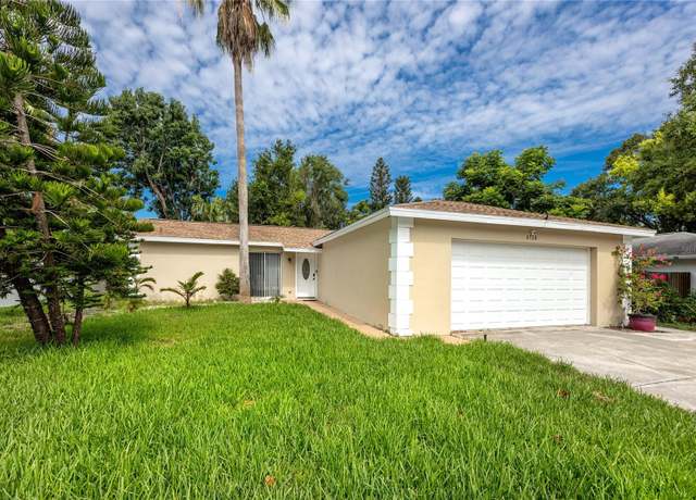 Property at 2726 Knoll St E, Palm Harbor, FL 34683, 3 beds, 2 baths