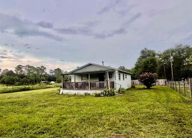 Property at 708 Lake Shore Dr, Pierson, FL 32180, 3 beds, 2 baths