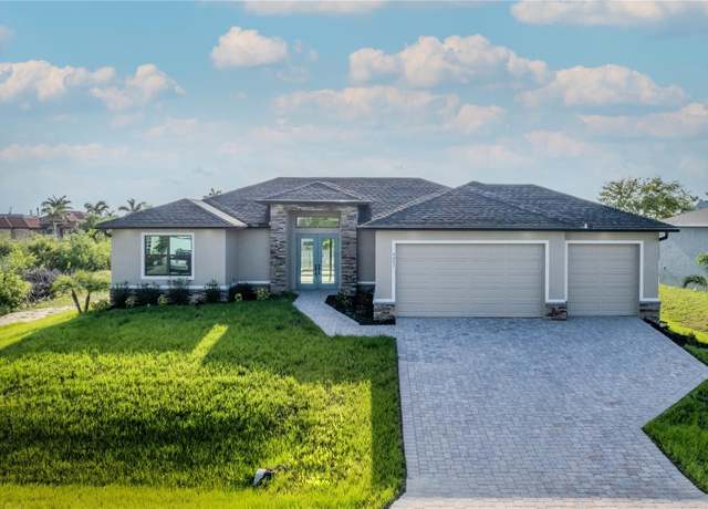 Property at 9257 King Hill St, Port Charlotte, FL 33981, 4 beds, 2 baths