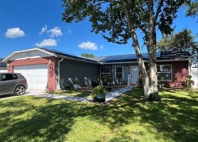 Property at 324 Erie Ct, Kissimmee, FL 34759, 3 beds, 2 baths