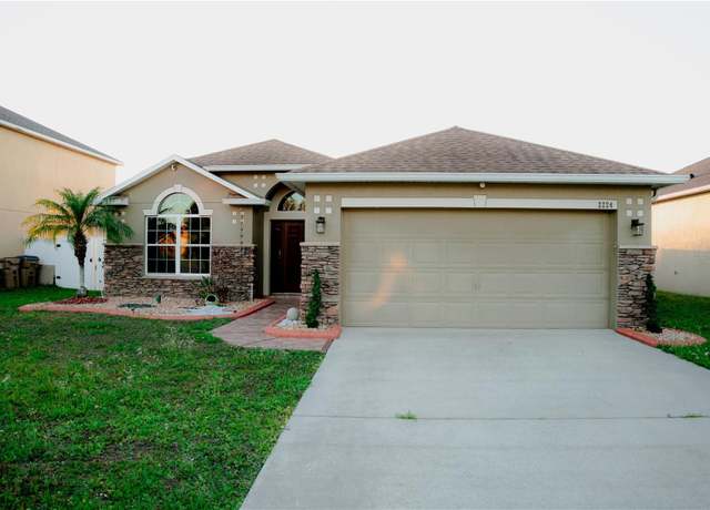 Property at 2224 Paria Ln, Kissimmee, FL 34758, 3 beds, 2 baths