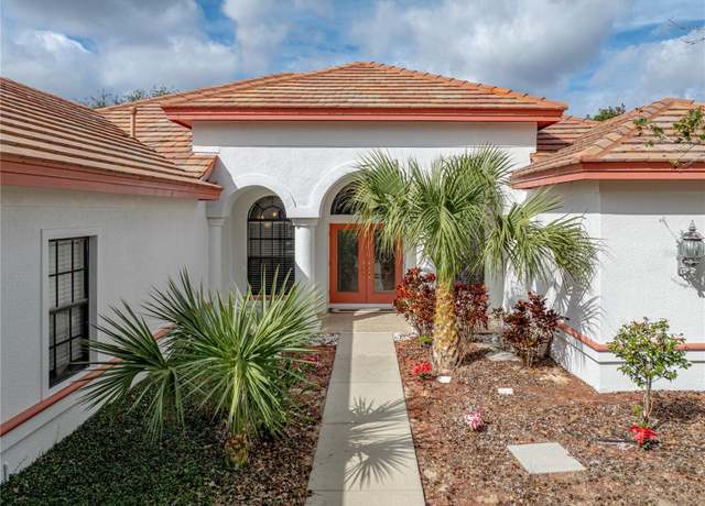Property at 13315 Carnoustie Cir, Dade City, FL 33525, 4 beds, 3 baths