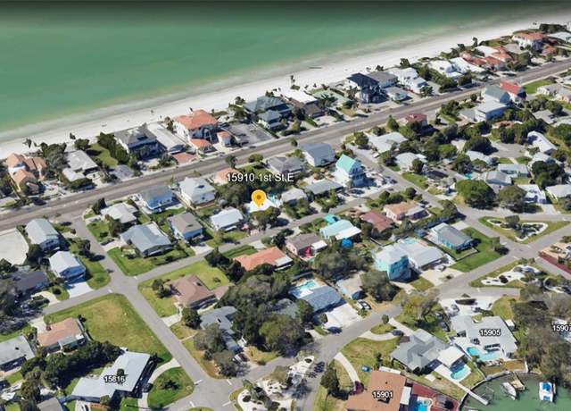 Property at 15910 1st St E, Redington Beach, FL 33708