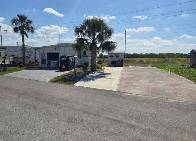 Property at 4669 W Palm Dr, Bowling Green, FL 33834