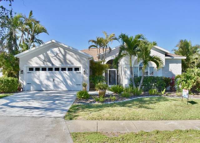 Property at 5307 52nd Ave W, Bradenton, FL 34210, 3 beds, 2 baths