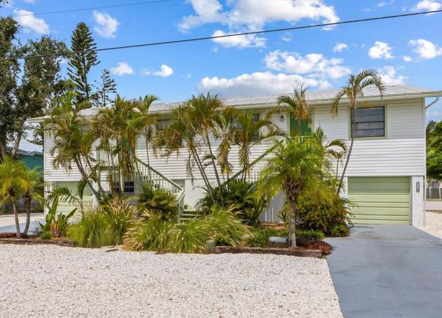 Property at 4508 101st St W Unit A, Bradenton, FL 34210, 4 beds, 4 baths