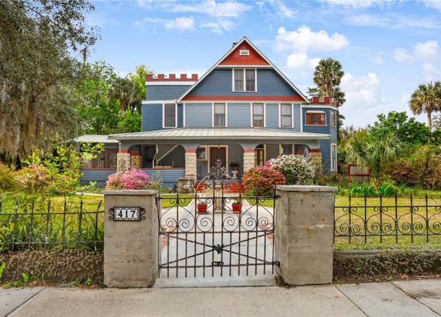 Property at 417 NE 4th Ave, Gainesville, FL 32601, 5 beds, 4.5 baths