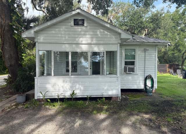 Property at 1907 Jungle Rd, New Smyrna Beach, FL 32168, 2 beds, 1 bath