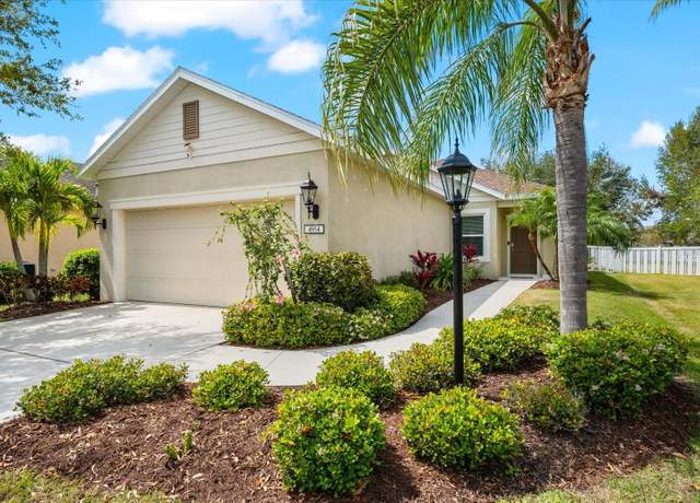 Property at 4954 Newport News Cir, Lakewood Ranch, FL 34211, 2 beds, 2 baths
