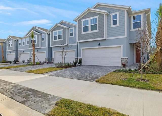 Property at 31480 Woodland Race Loop, Wesley Chapel, FL 33545, 3 beds, 2.5 baths