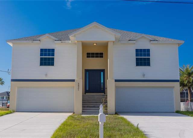 Property at 3431 Sheephead Dr, Hernando Beach, FL 34607, 3 beds, 2 baths
