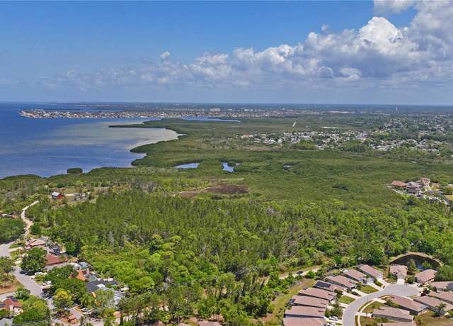 Property at 3130 Shipwatch Dr, Holiday, FL 34691