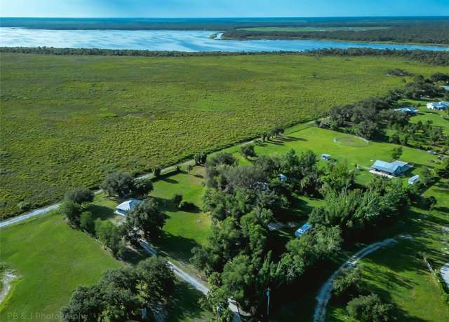 Property at 4939 Myakka Valley Trl, Sarasota, FL 34241, 5 beds, 3 baths