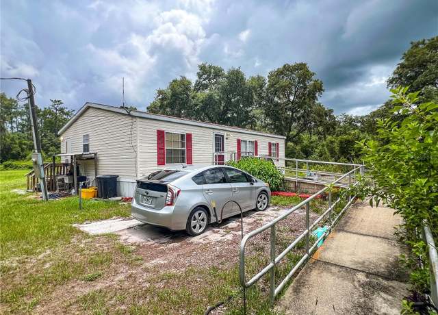 Property at 8925 SW 157 Ln, Dunnellon, FL 34432, 3 beds, 2 baths