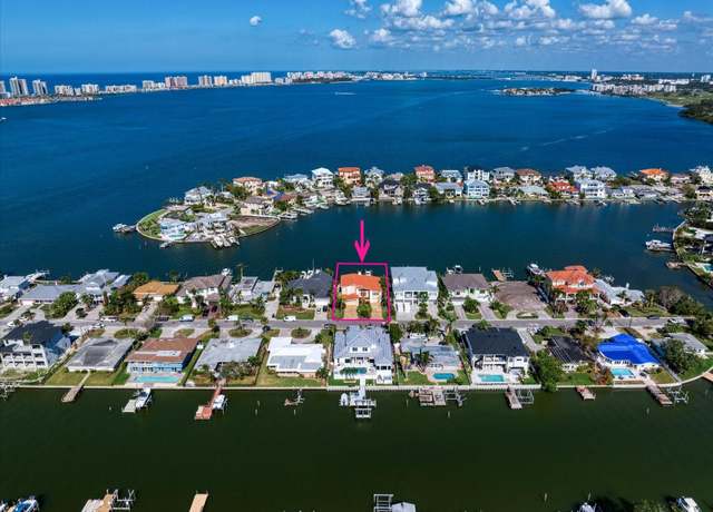 Property at 18 Winston Dr, Belleair, FL 33756, 3 beds, 3.5 baths