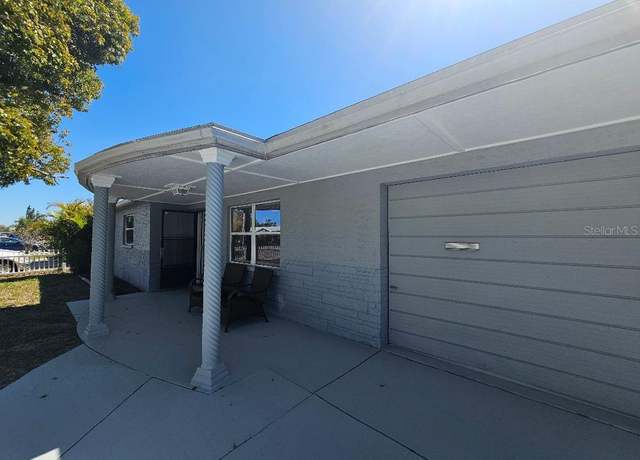 Property at 3136 Primrose Dr, Holiday, FL 34691, 4 beds, 2 baths