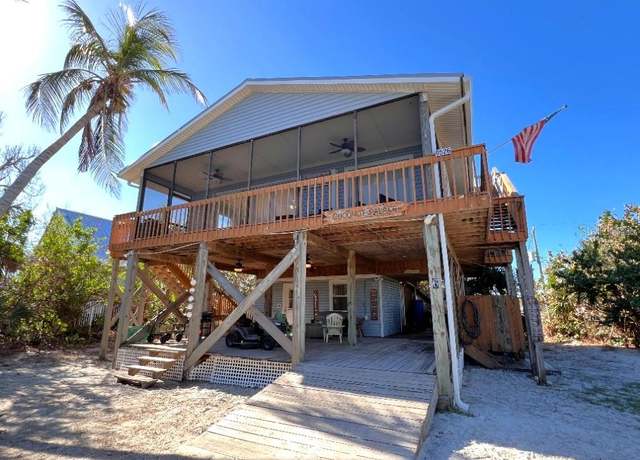 Property at 9526 Jolly Roger Trl, Placida, FL 33946, 2 beds, 2.5 baths