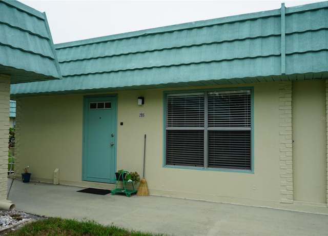 Property at 101 Cambridge Trl #205, Sun City Center, FL 33573, 2 beds, 2 baths
