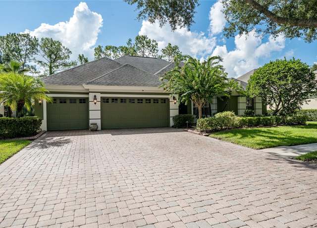 Property at 3510 Old Course Ln, Valrico, FL 33596, 4 beds, 3 baths