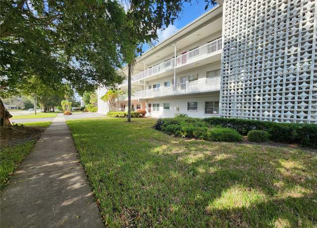 Property at 5155 9th Ave N Unit 112 B, St Petersburg, FL 33710, 3 beds, 2 baths