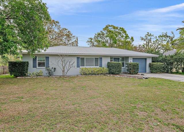 Property at 1507 30th St W, Bradenton, FL 34205, 2 beds, 1 bath