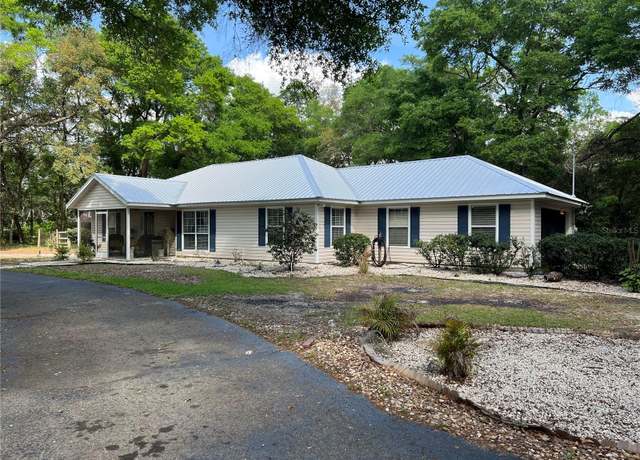 Property at 11105 SE 223rd Ter, Hawthorne, FL 32640, 3 beds, 2 baths
