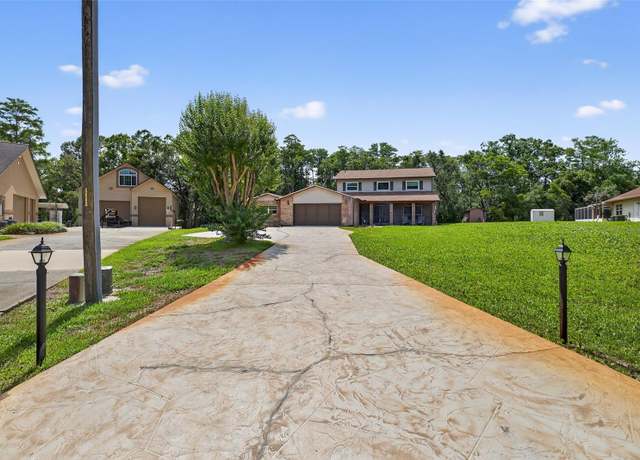 Property at 1357 Dinsmore Ct, New Port Richey, FL 34655, 5 beds, 3.5 baths