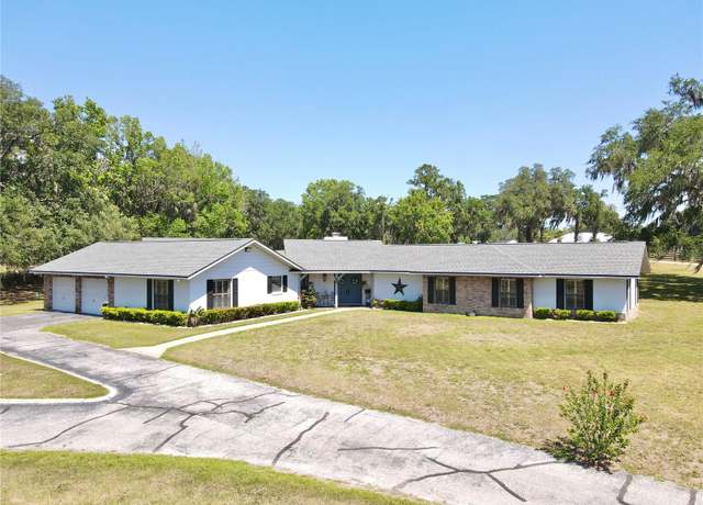 Property at 1711 SW 63rd ST Rd, Ocala, FL 34476, 5 beds, 4 baths