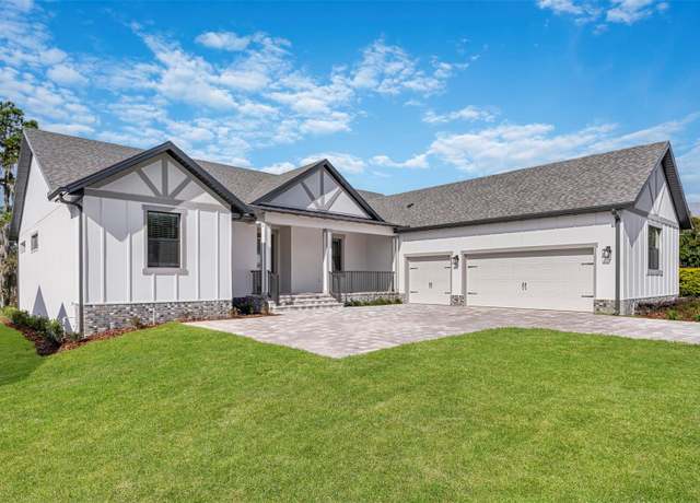 Property at 4000 Southern Valley Loop, Brooksville, FL 34601, 4 beds, 3.5 baths