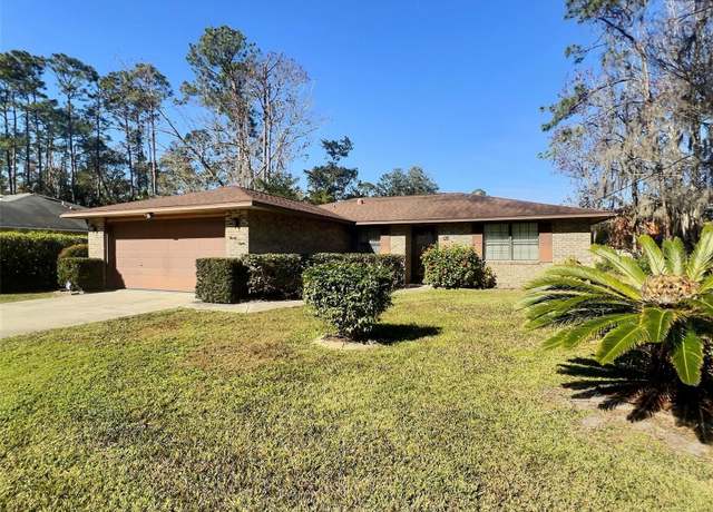 Property at 38 Rymer Ln, Palm Coast, FL 32164, 3 beds, 2 baths