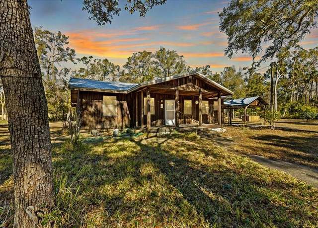 Property at 135 NE 306th Ave, Old Town, FL 32680, 2 beds, 2 baths