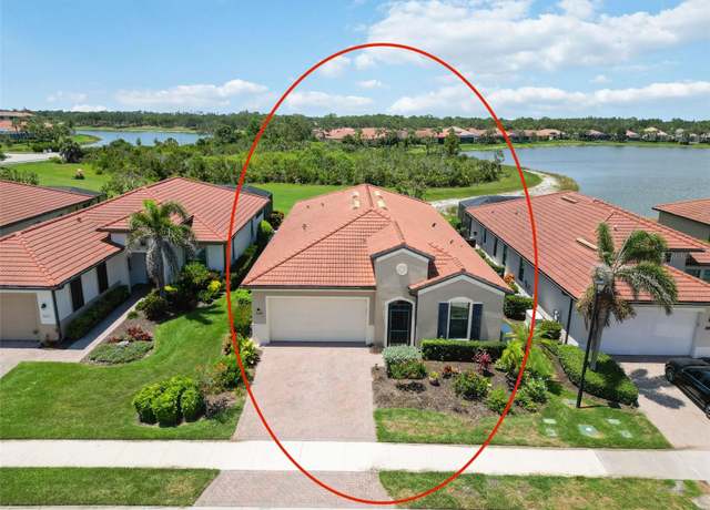 Property at 10618 Corkwood Ct, Venice, FL 34293, 3 beds, 3.5 baths
