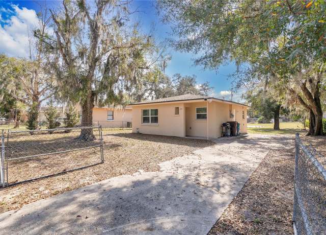 Property at 203 North Blvd E, Davenport, FL 33837, 2 beds, 1 bath