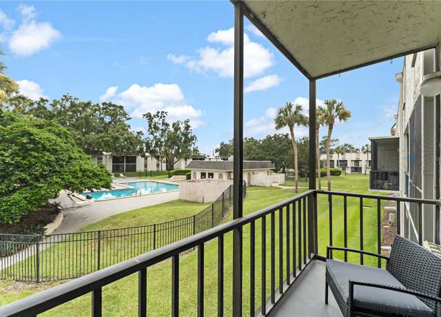 Property at 809 Russell Ln #321, Brandon, FL 33510, 2 beds, 1.5 baths