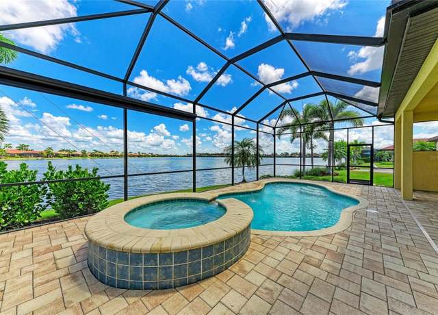 Property at 140 Maraviya Blvd, Nokomis, FL 34275, 3 beds, 2.5 baths