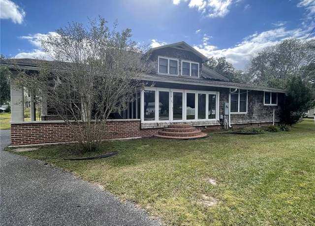 Property at 5708 SE 109th St, Belleview, FL 34420, 3 beds, 2 baths