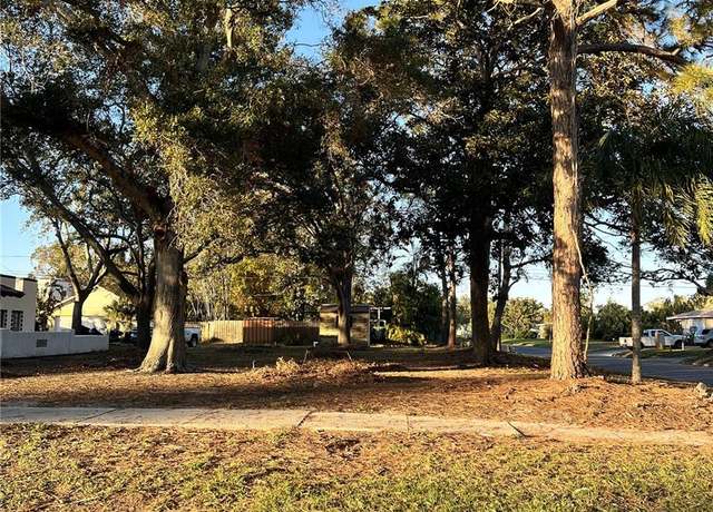 Property at 6207 11th Ave S, Gulfport, FL 33707
